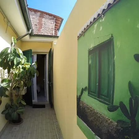 Caterina Guest house *